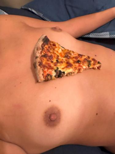 Pocahontas Azotar - Do you eat pizza or my pussy