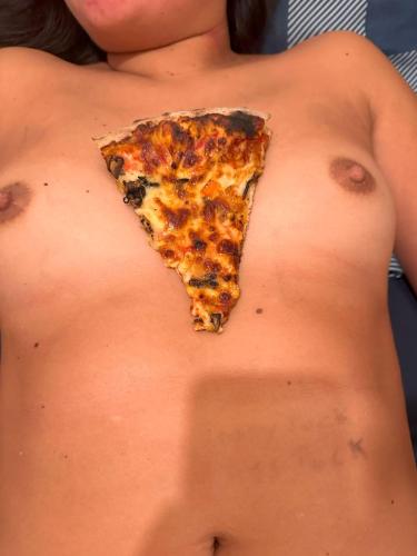 Pocahontas Azotar - Do you eat pizza or my pussy - Bonus