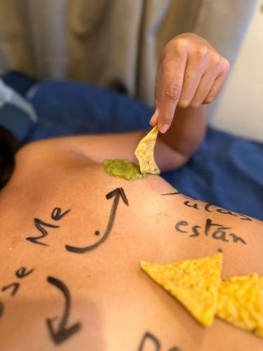 Pocahontas Azotar - Guacamole Part 1 - Puta Latina