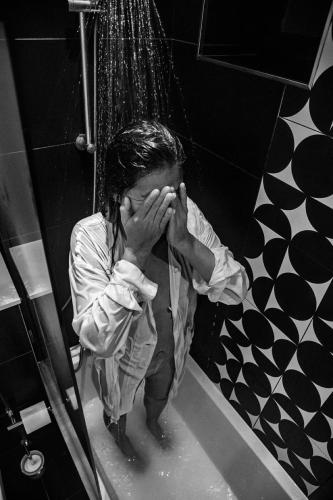 Pocahontas Azotar My twin sister Nikki in the shower