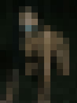 046
