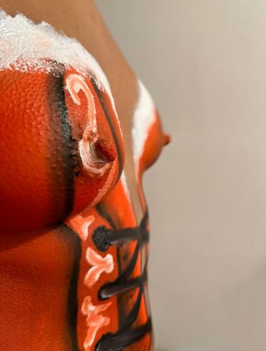 Pocahontas Azotar Christmas Bodypaint